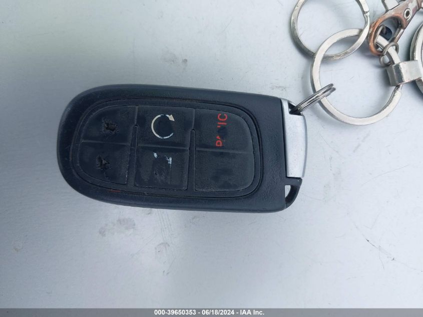 2016 Jeep Cherokee Trailhawk VIN: 1C4PJMBS6GW251582 Lot: 39650353