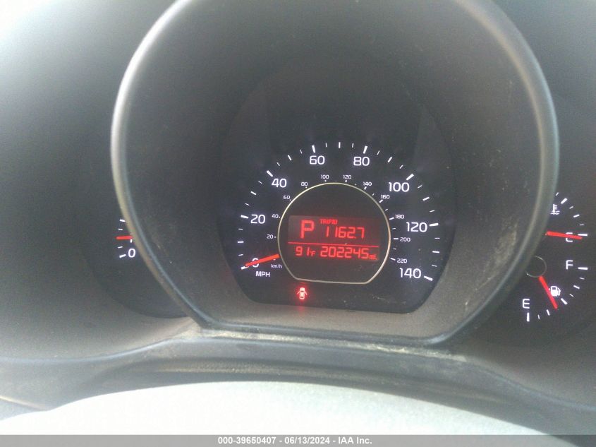 2015 Kia Soul + VIN: KNDJP3A56F7778136 Lot: 39650407