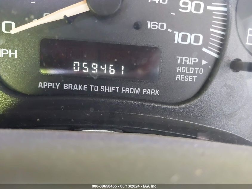 2005 Chevrolet Astro VIN: 1GCDM19X55B110646 Lot: 39650455