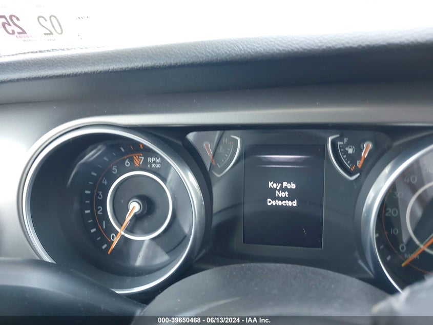 2018 JEEP WRANGLER UNLIMITED SPORT S 4X4 - 1C4HJXDG0JW121349