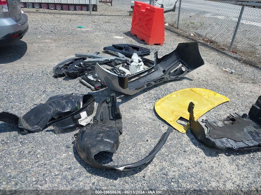 2018 Subaru Forester 2.5I Limited VIN: JF2SJARC7JH528938 Lot: 39650536