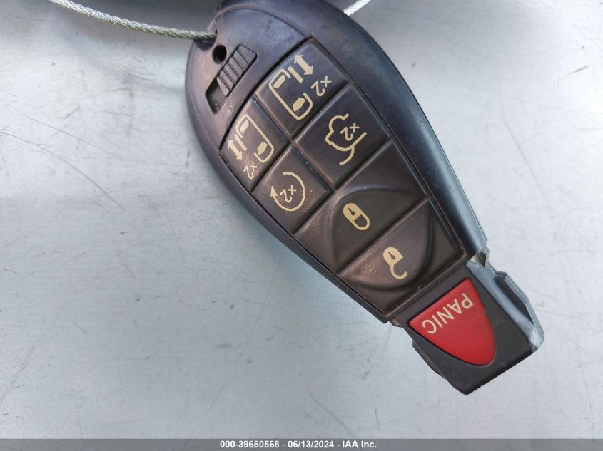 2010 Chrysler Town & Country Limited VIN: 2A4RR6DX2AR421548 Lot: 39650568