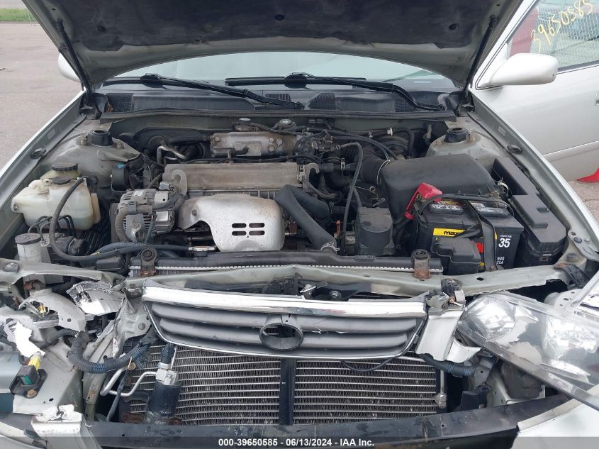 2000 Toyota Camry Le VIN: 4T1BG22K3YU696920 Lot: 39650585