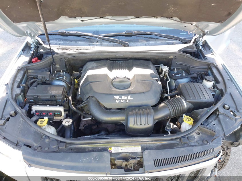 2012 Jeep Grand Cherokee Laredo VIN: 1C4RJFAGXCC277986 Lot: 39650638