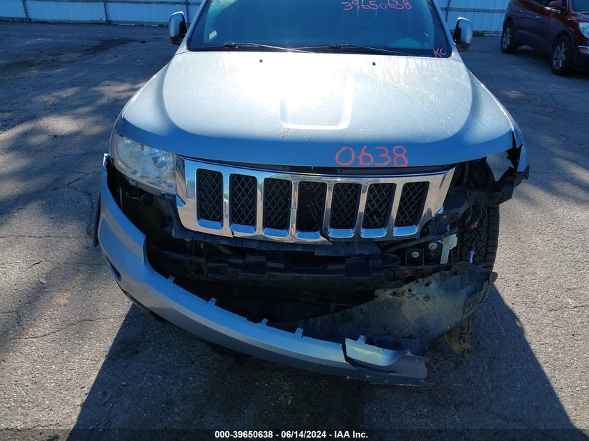 2012 Jeep Grand Cherokee Laredo VIN: 1C4RJFAGXCC277986 Lot: 39650638