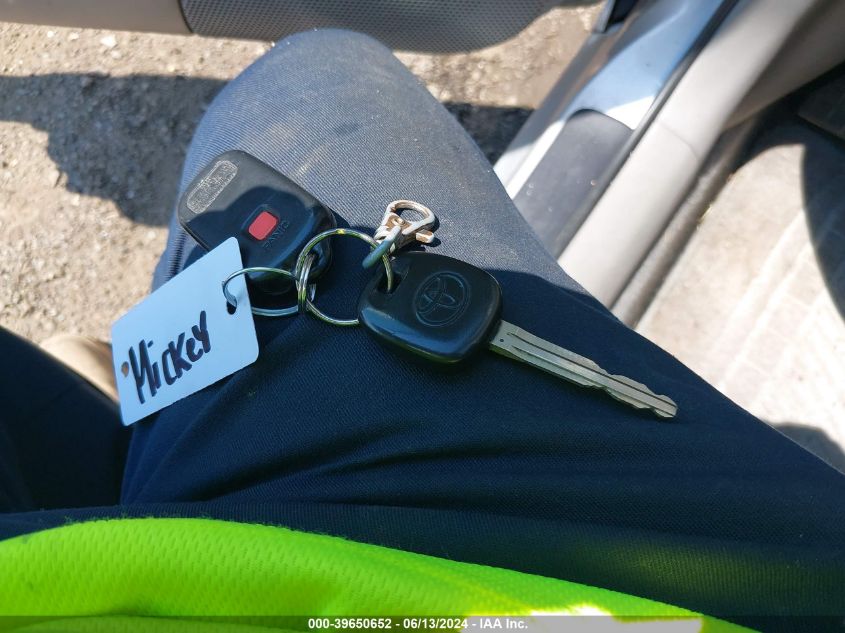 2005 Toyota Corolla Le VIN: 2T1BR32E85C492671 Lot: 39650652