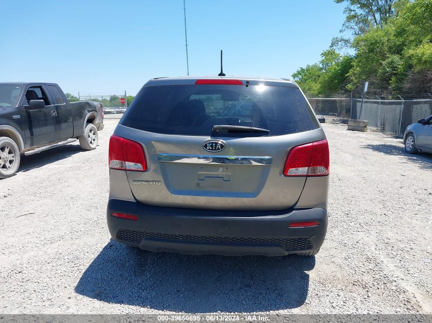 2011 Kia Sorento Lx VIN: 5XYKT3A15BG150014 Lot: 39650695