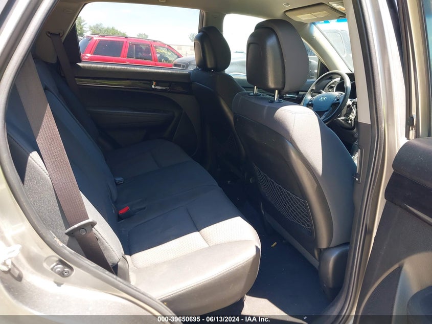 2011 Kia Sorento Lx VIN: 5XYKT3A15BG150014 Lot: 39650695