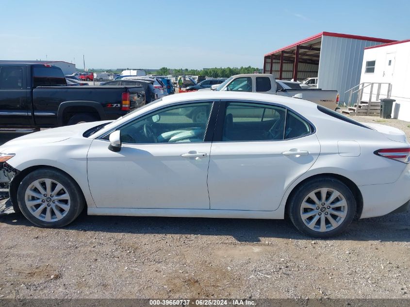 2019 Toyota Camry Le VIN: 4T1B11HK1KU706709 Lot: 39650737