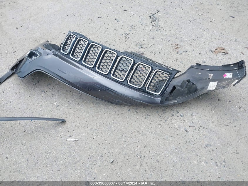 2017 Jeep Grand Cherokee Limited 4X2 VIN: 1C4RJEBG1HC920659 Lot: 39650837