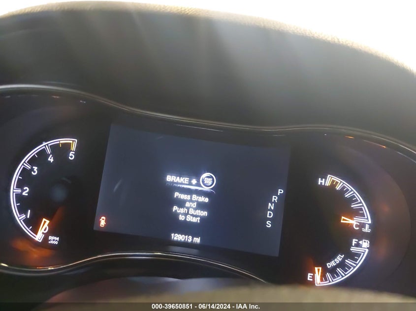 2015 Jeep Grand Cherokee Summit VIN: 1C4RJFJM4FC942715 Lot: 39650851