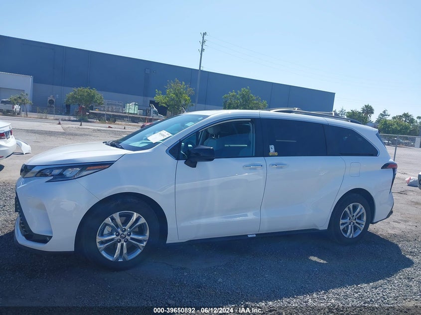 2023 Toyota Sienna Xse VIN: 5TDDSKFC4PS097798 Lot: 39650892