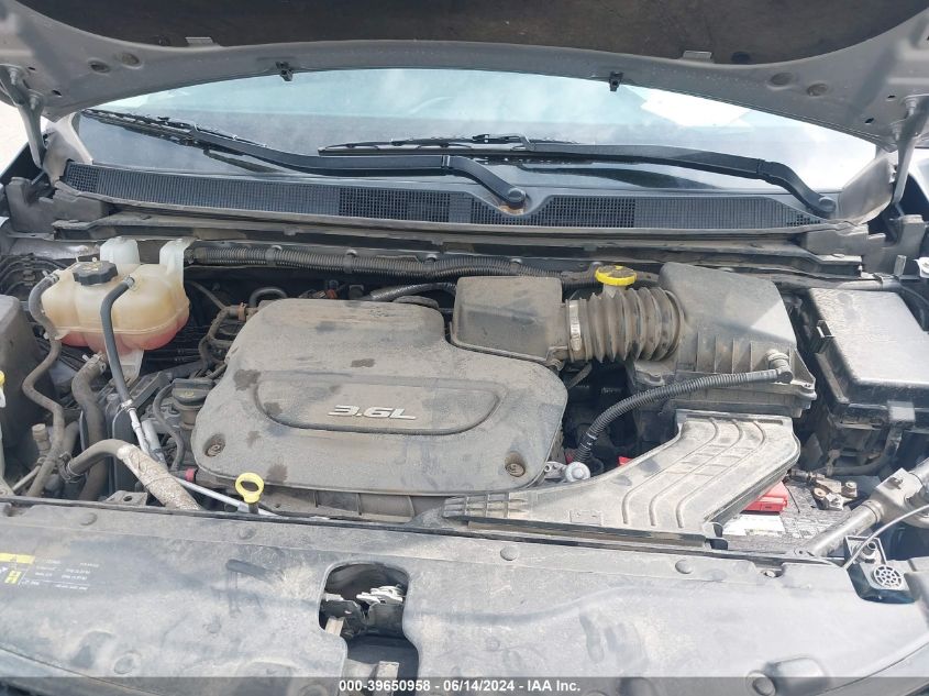 2017 Chrysler Pacifica Touring VIN: 2C4RC1DG8HR833431 Lot: 39650958