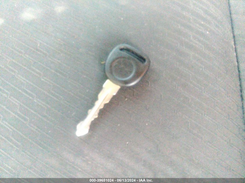 2012 Chevrolet Tahoe Commercial VIN: 1GNLC2E01CR303935 Lot: 39651024