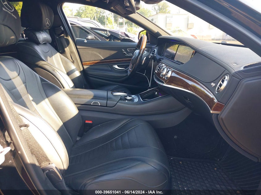 2016 Mercedes-Benz S 550 4Matic VIN: WDDUG8FB0GA268254 Lot: 39651041
