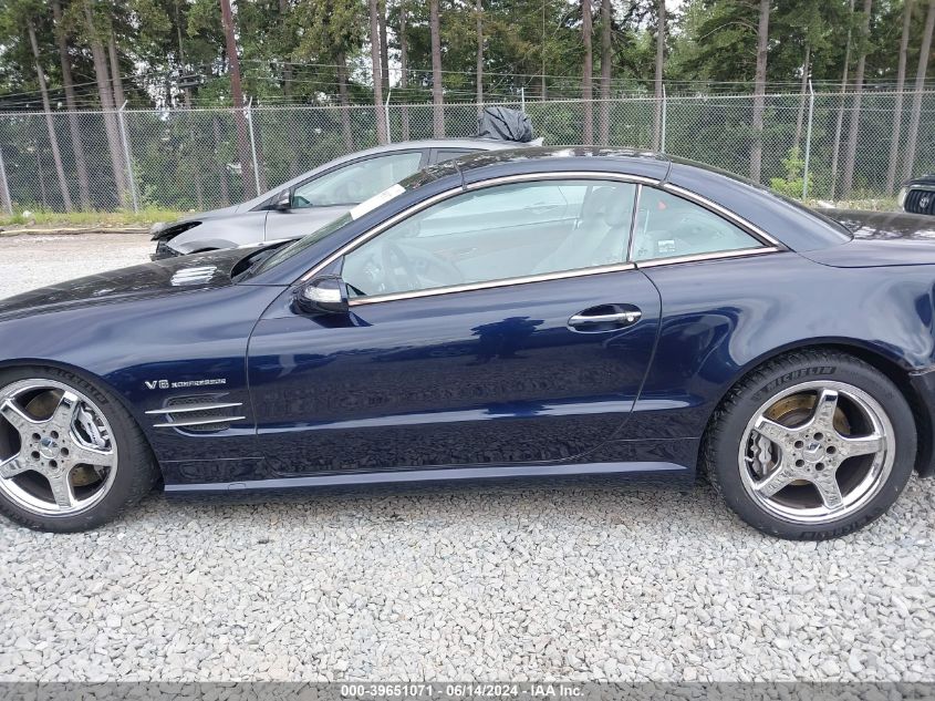 2004 Mercedes-Benz Sl 55 Amg VIN: WDBSK74F44F064599 Lot: 39651071