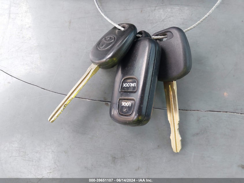 2015 Toyota Corolla L VIN: 2T1BURHE6FC277803 Lot: 39651107