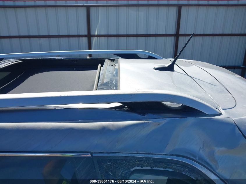 2015 Jeep Cherokee Latitude VIN: 1C4PJMCS1FW745068 Lot: 39651176