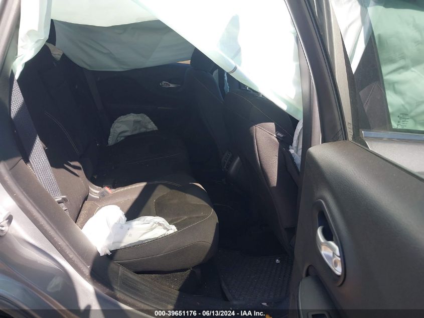 2015 Jeep Cherokee Latitude VIN: 1C4PJMCS1FW745068 Lot: 39651176