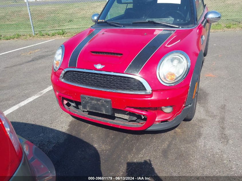 2011 Mini Cooper S VIN: WMWZP3C51BTX82660 Lot: 39651179