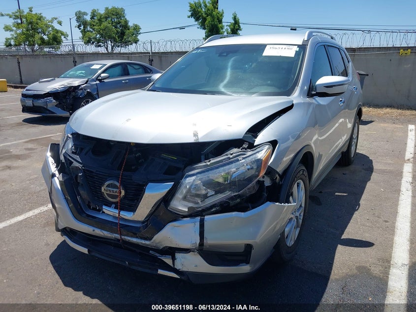 VIN KNMAT2MT1LP509165 2020 NISSAN ROGUE SV FWD