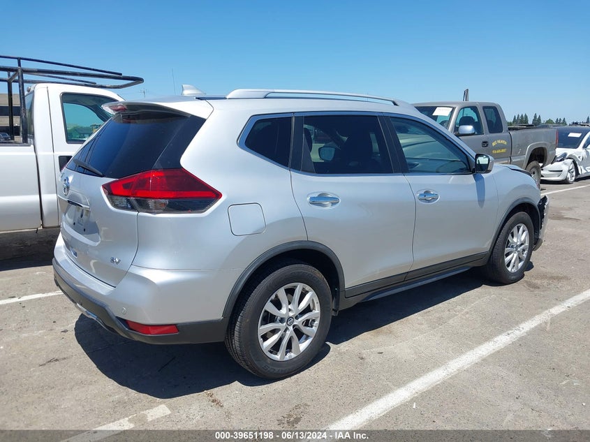VIN KNMAT2MT1LP509165 2020 NISSAN ROGUE SV FWD