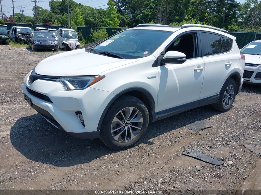 2016 TOYOTA RAV4 HYBRID XLE - JTMRJREV5GD032622