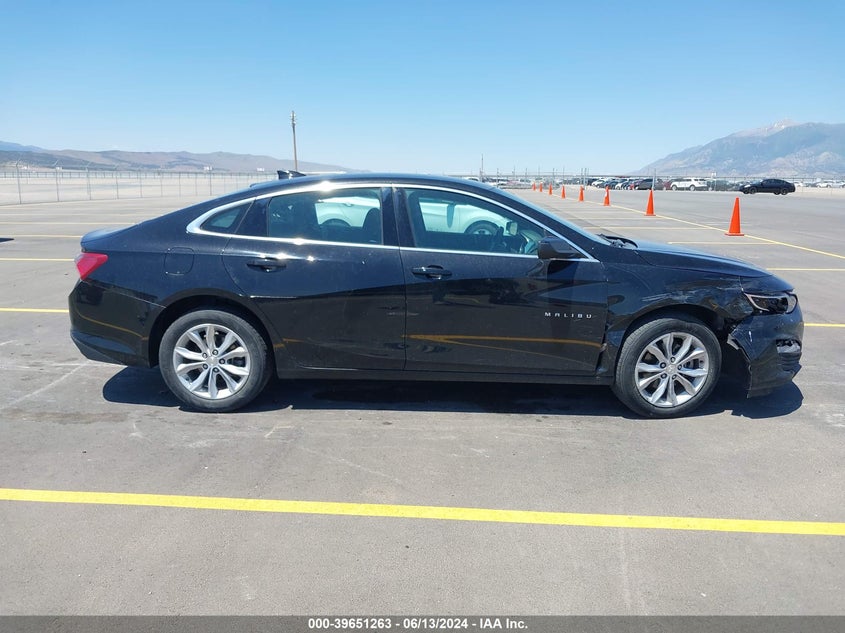 2019 CHEVROLET MALIBU LT - 1G1ZD5ST7KF187732