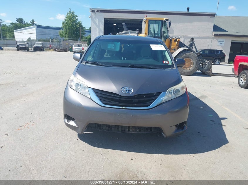 2011 Toyota Sienna Le V6 VIN: 5TDKK3DC9BS098325 Lot: 39651271