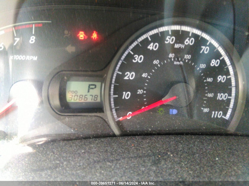 2011 Toyota Sienna Le V6 VIN: 5TDKK3DC9BS098325 Lot: 39651271