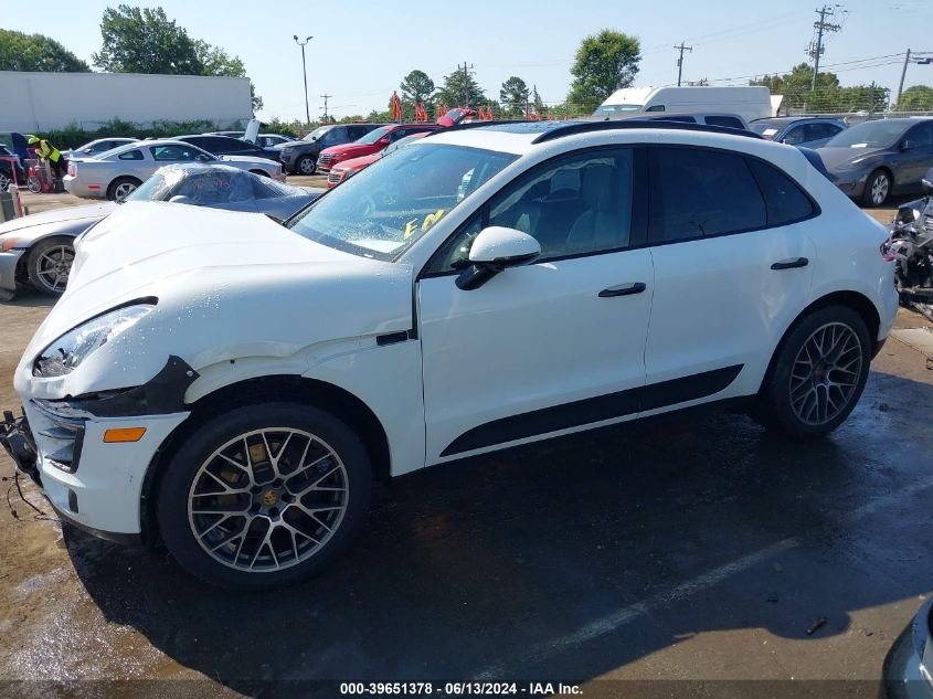 2018 Porsche Macan Sport Edition VIN: WP1AA2A51JLB23764 Lot: 39651378