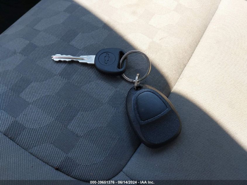 2007 Chevrolet Equinox Ls VIN: 2CNDL13F276028720 Lot: 39651376