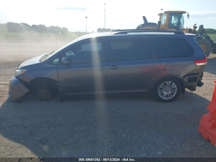 2012 Toyota Sienna Xle V6 8 Passenger VIN: 5TDYK3DC7CS199990 Lot: 39651392