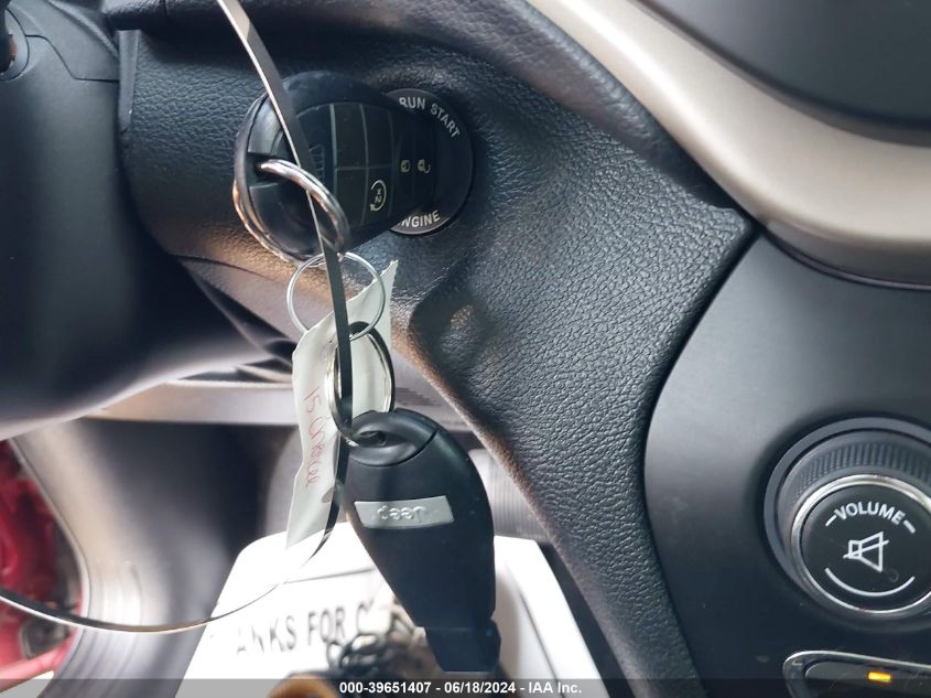 2015 Jeep Cherokee Latitude VIN: 1C4PJMCS0FW685963 Lot: 39651407