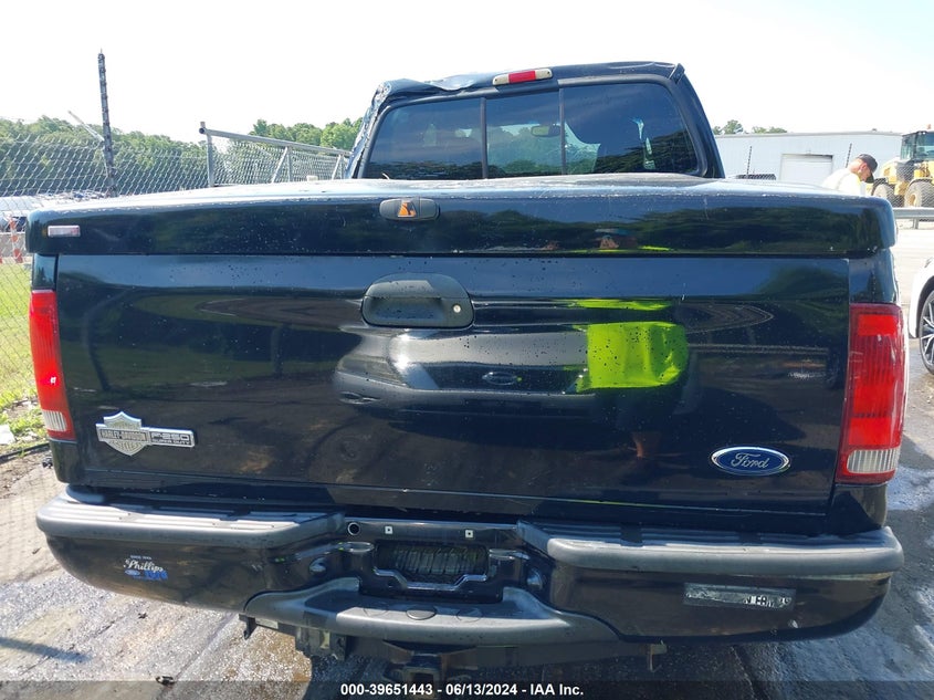 2005 Ford F-250 Lariat/Xl/Xlt VIN: 1FTSW21P25EB90330 Lot: 39651443