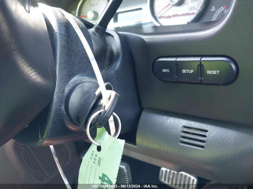 2005 Ford F-250 Lariat/Xl/Xlt VIN: 1FTSW21P25EB90330 Lot: 39651443