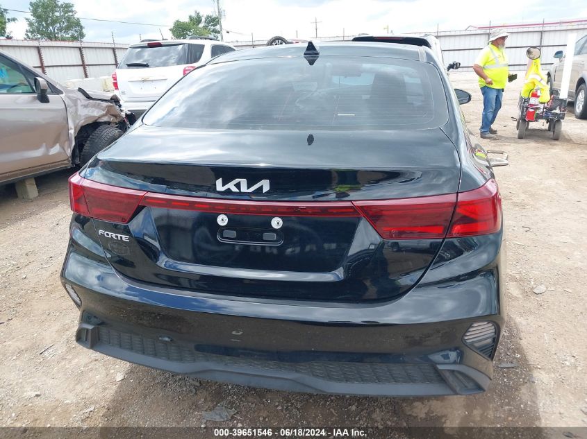 2023 Kia Forte Lxs VIN: 3KPF24AD0PE558588 Lot: 39651546