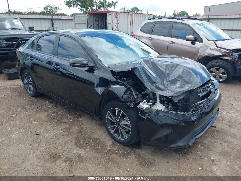 2023 Kia Forte Lxs VIN: 3KPF24AD0PE558588 Lot: 39651546