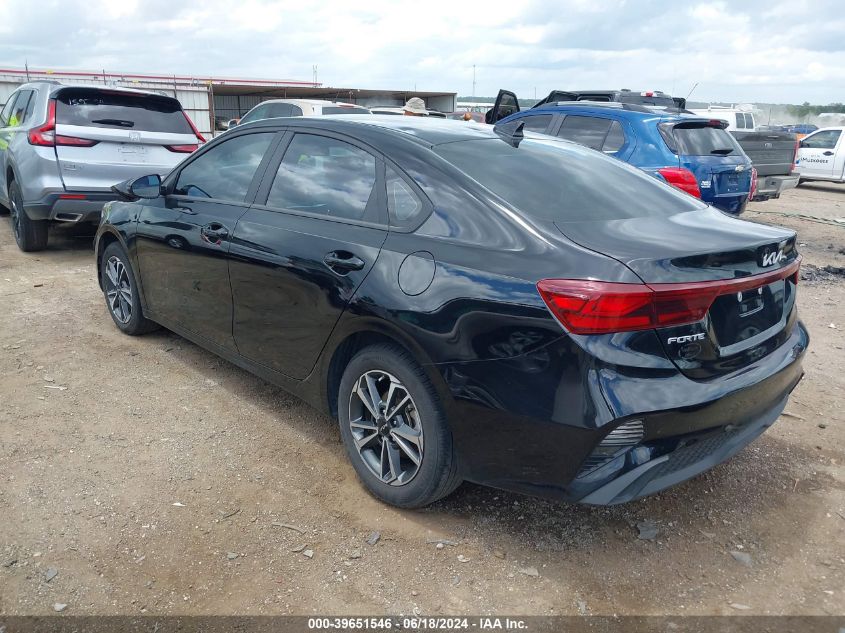 2023 Kia Forte Lxs VIN: 3KPF24AD0PE558588 Lot: 39651546