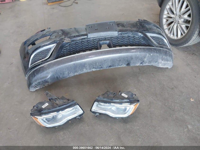 2018 Jeep Grand Cherokee Summit 4X4 VIN: 1C4RJFJG6JC144476 Lot: 39651662