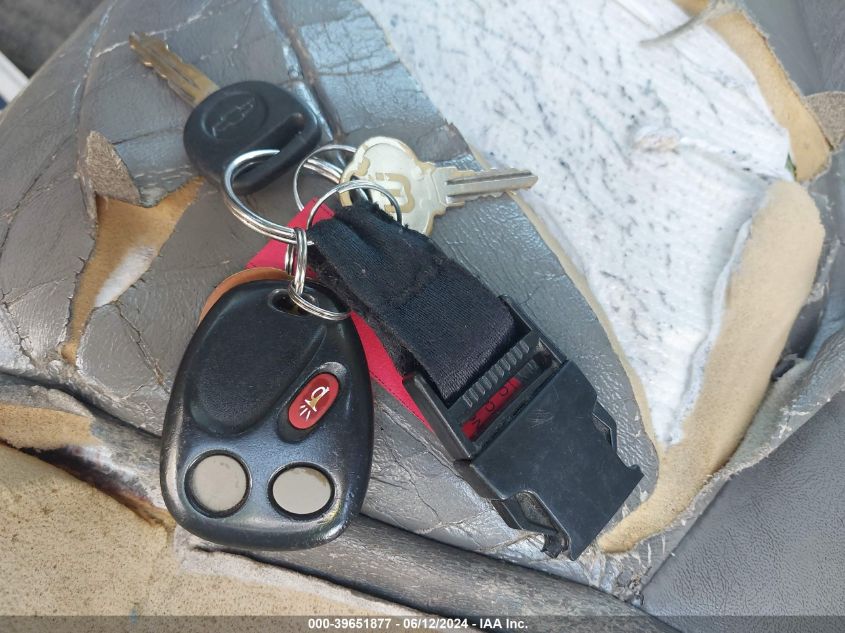 2003 Chevrolet Tahoe Lt VIN: 1GNEC13T93R288780 Lot: 39651877