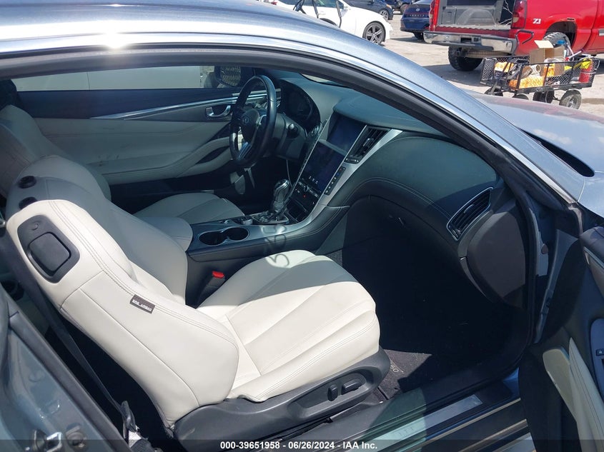 2017 Infiniti Q60 3.0T Premium VIN: JN1EV7EL9HM553935 Lot: 39651958