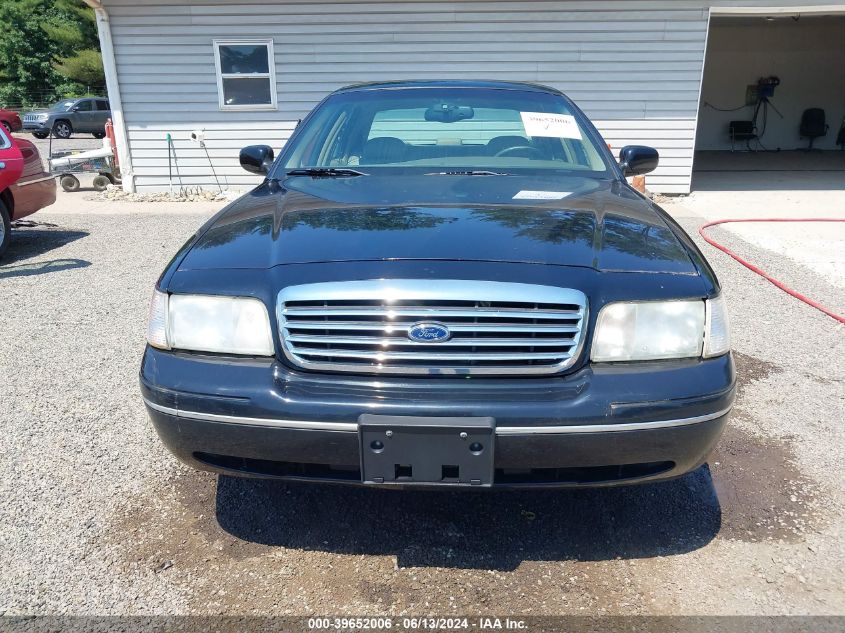 1999 Ford Crown Victoria Lx VIN: 2FAFP74W0XX132822 Lot: 39652006