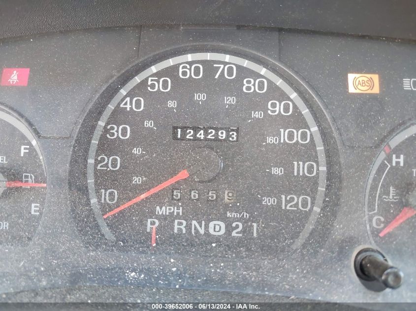 1999 Ford Crown Victoria Lx VIN: 2FAFP74W0XX132822 Lot: 39652006