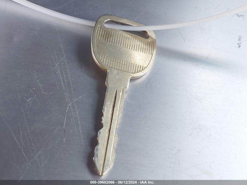 2002 Cadillac Escalade Ext Standard VIN: 3GYEK63N22G247958 Lot: 39652066