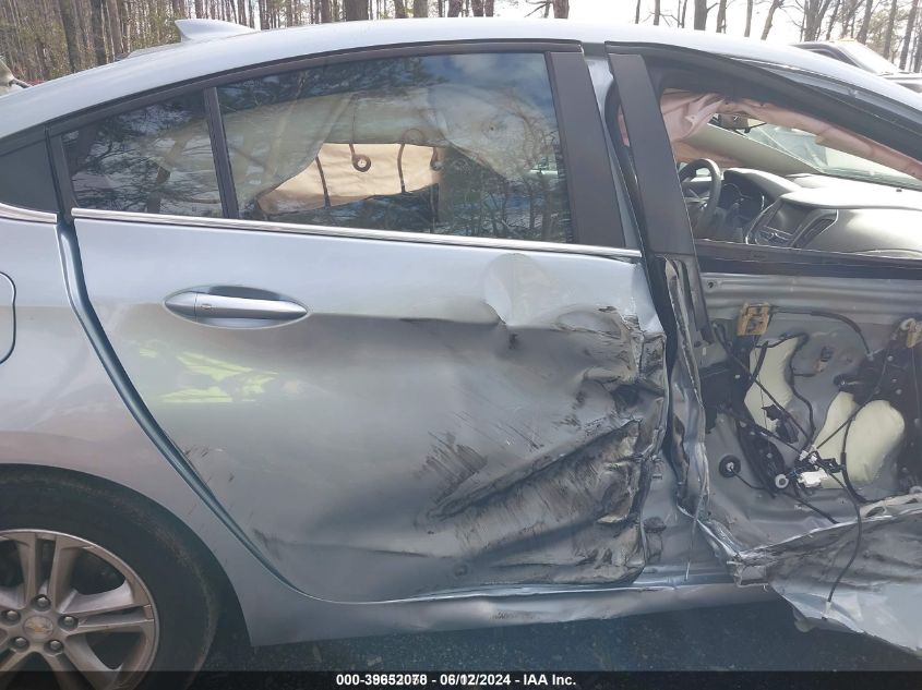 2018 Chevrolet Cruze Lt Auto VIN: 1G1BE5SM7J7109032 Lot: 39652078