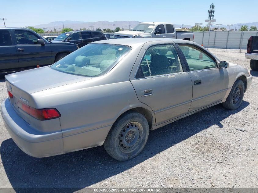 1999 Toyota Camry Ce VIN: 4T1BG22K1XU605142 Lot: 39652099