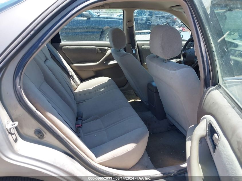 1999 Toyota Camry Ce VIN: 4T1BG22K1XU605142 Lot: 39652099