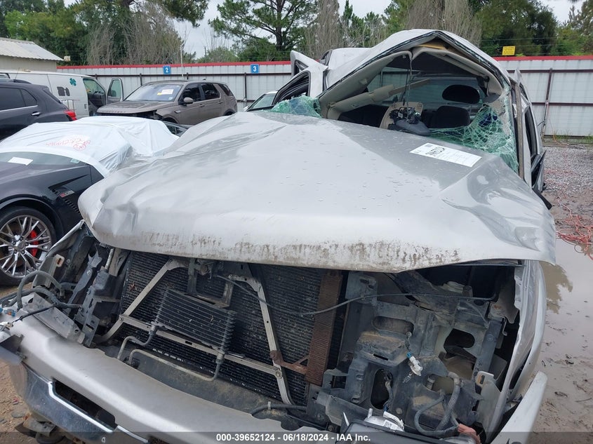 2006 Chevrolet Silverado 1500 Lt1 VIN: 2GCEK19B061128682 Lot: 39652124
