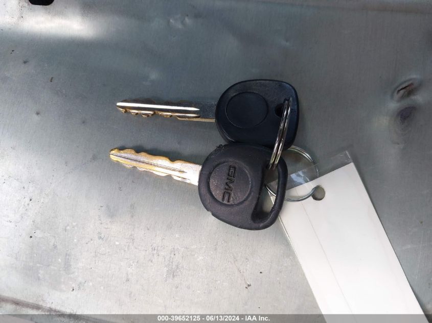 2004 GMC Sierra 1500 VIN: 1GTEC14X94Z278326 Lot: 39652125